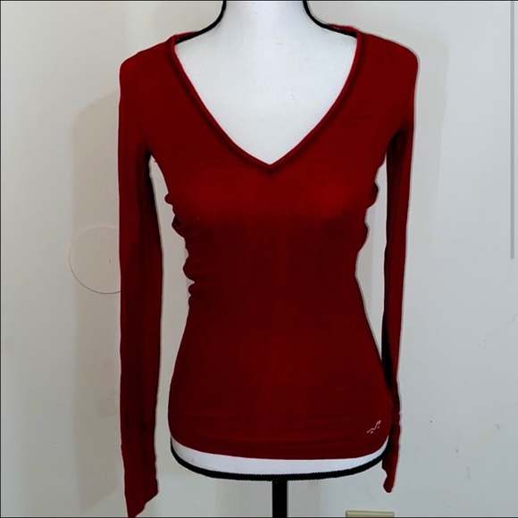 Hollister Tops - HOLLISTER Long Sleeve